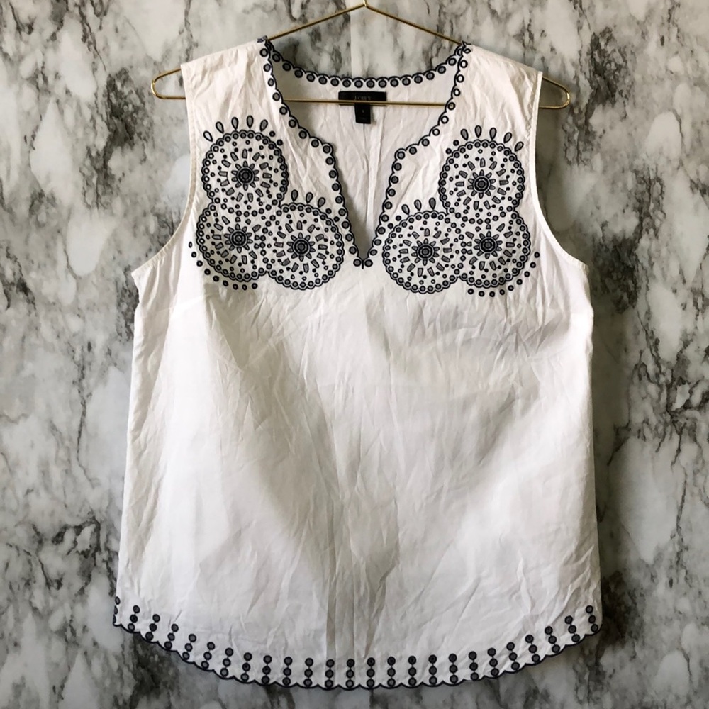 White Navy Blue Embroidered Short Sleeve Top